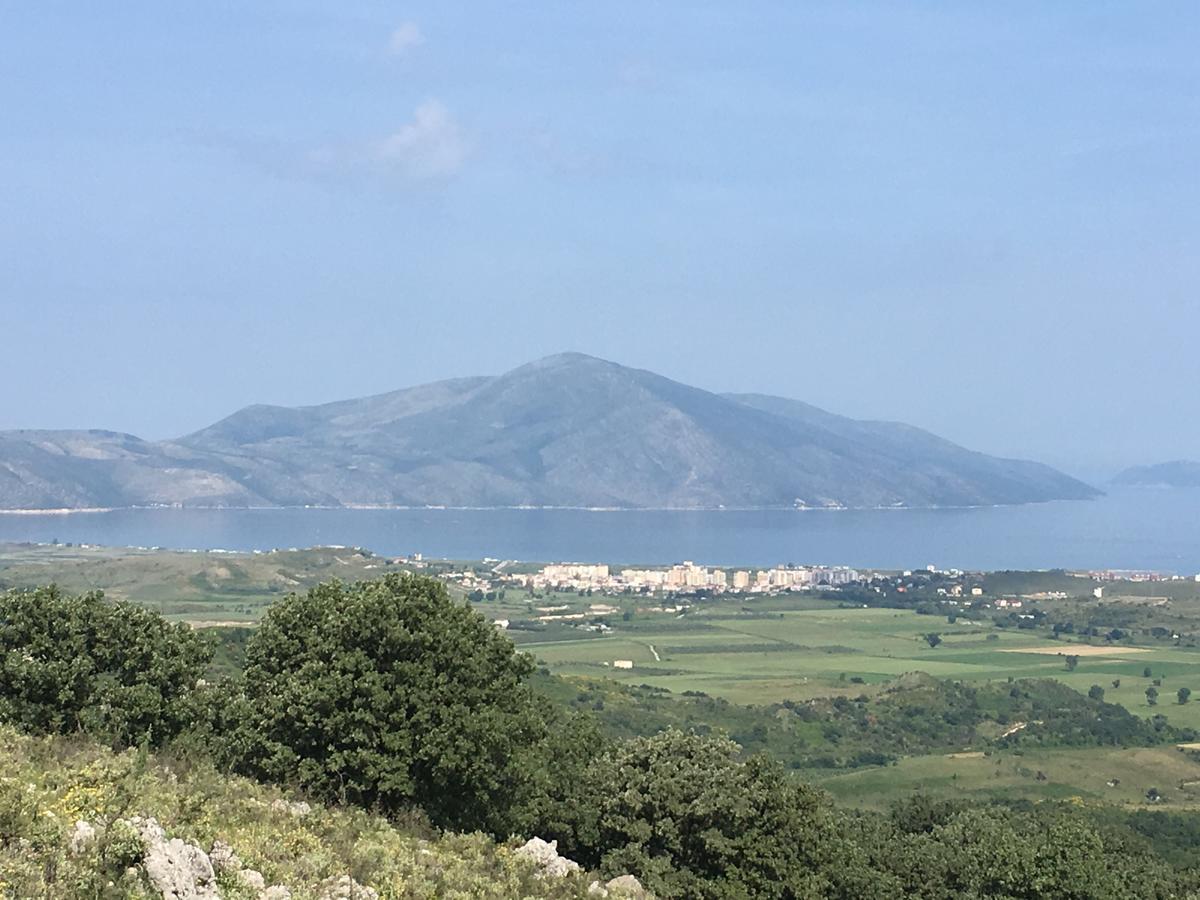 Appartamenti George Orikum Εξωτερικό φωτογραφία